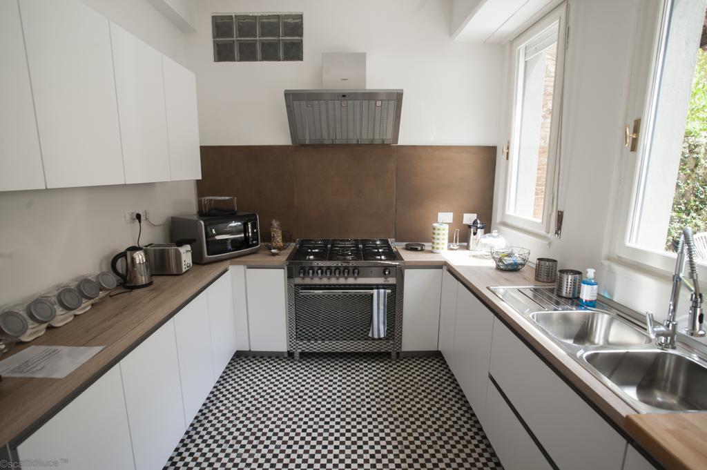 פראטו Dimora 16 Rooms & Garden מראה חיצוני תמונה