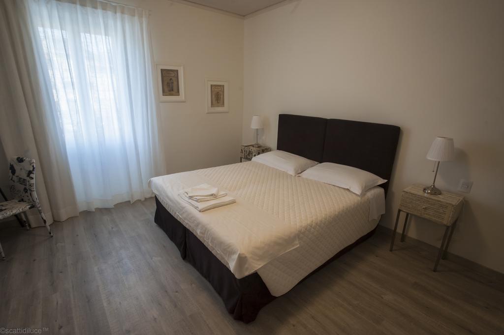 פראטו Dimora 16 Rooms & Garden מראה חיצוני תמונה
