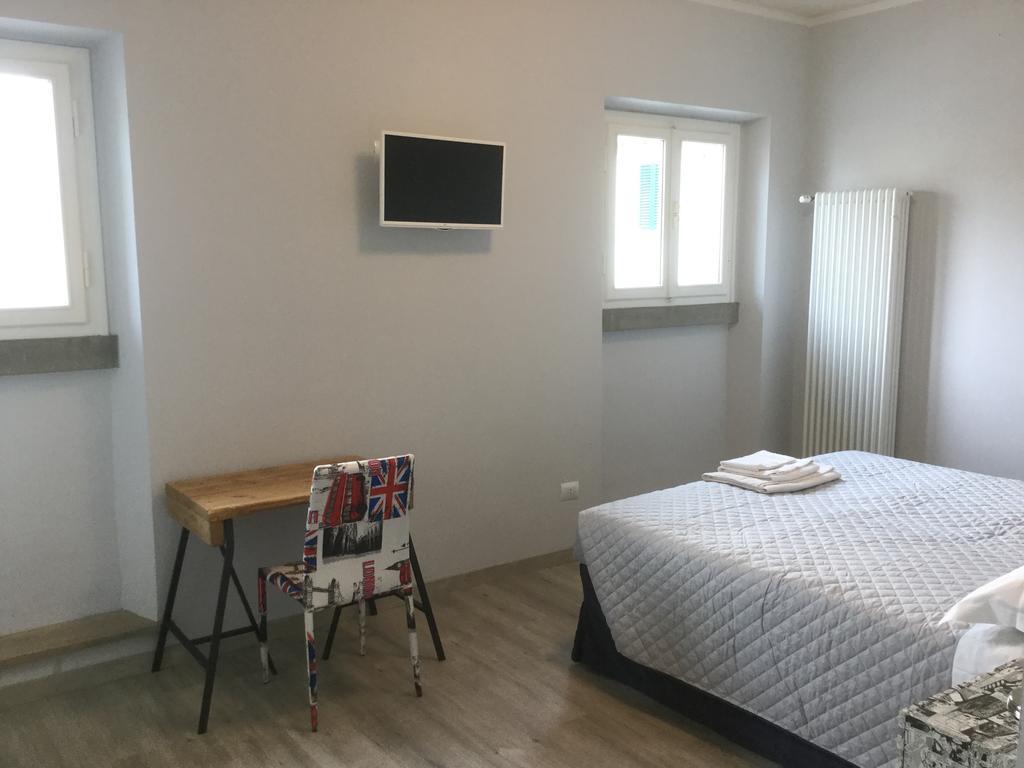 פראטו Dimora 16 Rooms & Garden מראה חיצוני תמונה